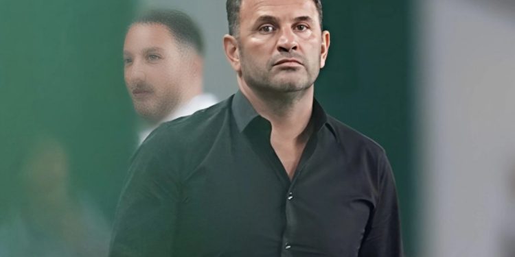 İtaliyadan Okan Buruka nəhəng müştəri var