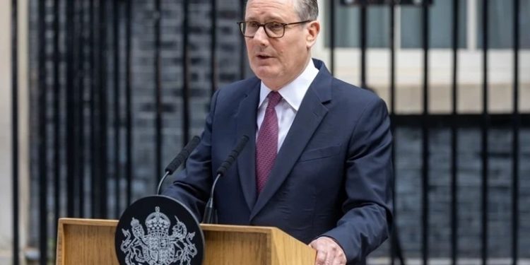 Starmer istefa verdi