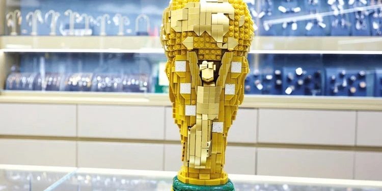 Dünyanın ən bahalı LEGO kuboku