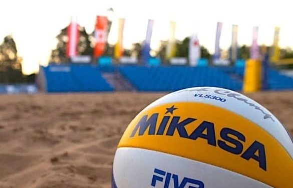 Bakıda ilk dəfə çimərlik voleybolu üzrə “Queen & King of the Court Mixed” turniri keçirilib