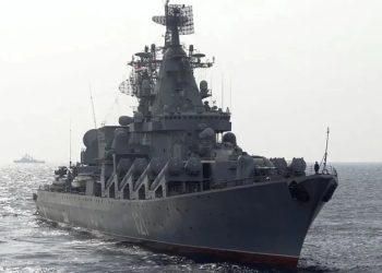 Rus gəmisindən xəbərdalıq atəşi