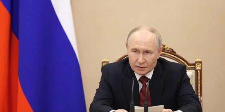 Putin dizel ixracına qadağanı istisna etmədi