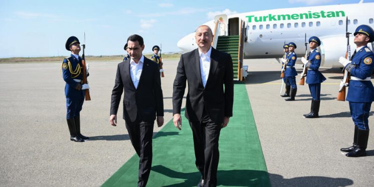 Türkmənistan Prezidenti Sərdar Berdiməhəmmədov Füzuli rayonuna gəlib -FOTOLAR