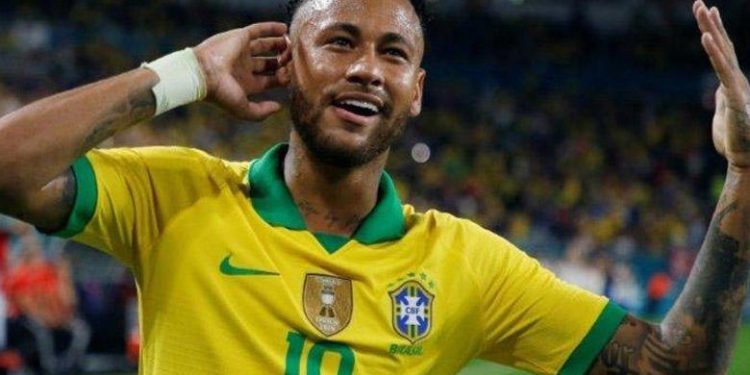 Neymar 980 gündən sonra Braziliya millisində meydana qayıtdı