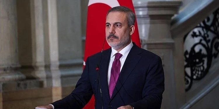 Hakan Fidan İndoneziyaya gedir