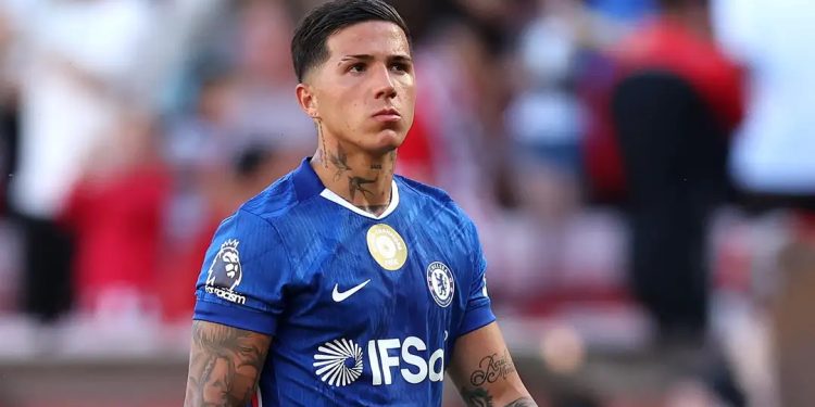 “Çelsi”də futbolçu dəyişimi iddiası