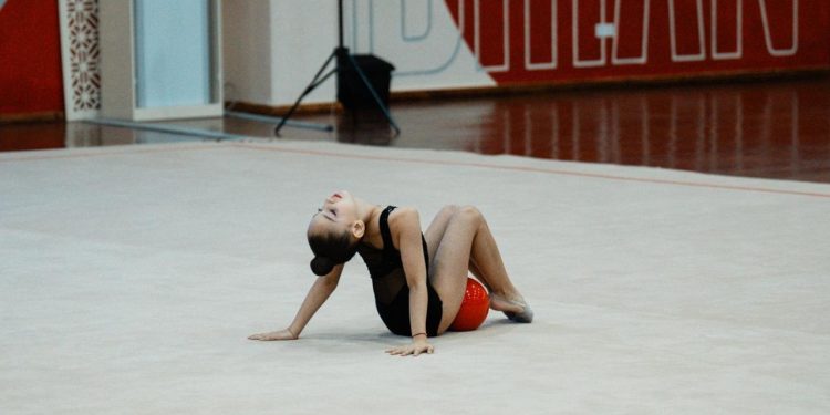 Məktəblilərin Respublika İdman Olimpiadası çərçivəsində bədii gimnastika yarışlarına start verilib