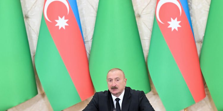 Prezident İlham Əliyev: Azərbaycanla Türkmənistan arasında nəqliyyat-logistika sahəsində əməkdaşlıq uzunmüddətli xarakter daşıyır