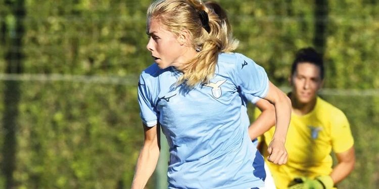 Hamilə futbolçuya təzminat ödəniləcək