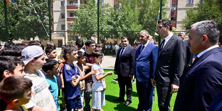 “Sağlam məhəllə” layihəsi çərçivəsində Naftalan, Samux, Mingəçevir şəhərlərində idman zonaları istifadəyə verilib