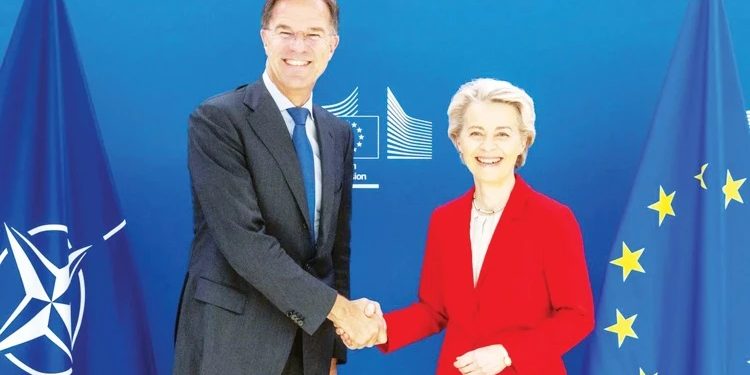 Rutte və Fon der Lyayen: Birlikdə daha güclüyük