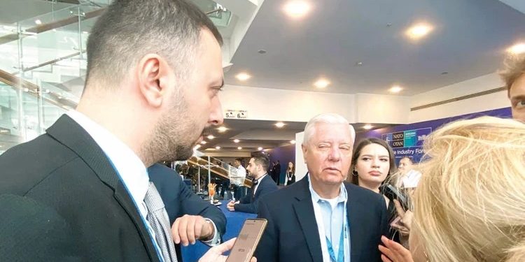ABŞ senatoru Lindsey Qrem vəfat etdi