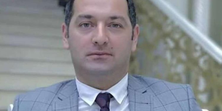 Elnur Kərimovu sancan ilan öldü, aktyorun vəziyyəti açıqlandı