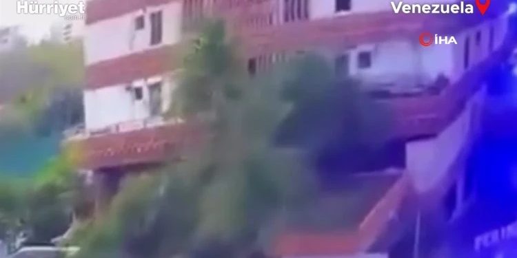 Venesuelada dağıntı anının görüntüləri yayıldı
