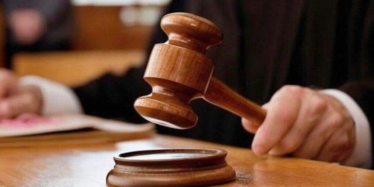 Bakıda SSRİ bayrağı ilə yürüşə cəhd edənlərə hökm oxunub