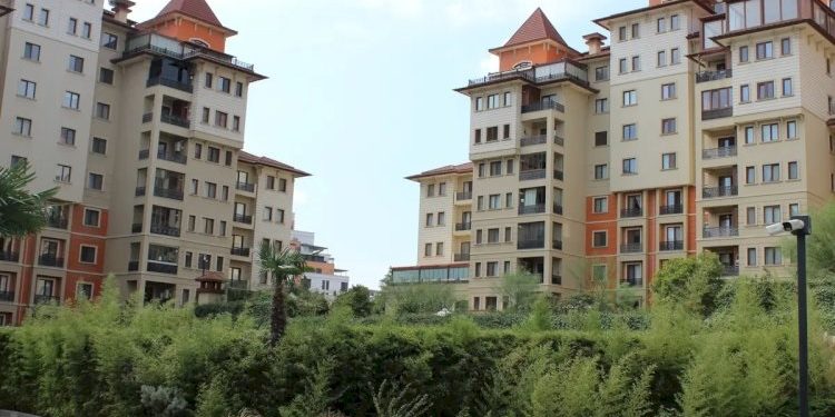 Evlərin qiymətində fantastik bahalaşma – Yay amili, yoxsa...