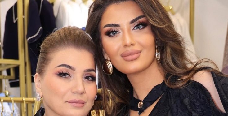İlk dəfə anası ilə bağlı paylaşım etdi
