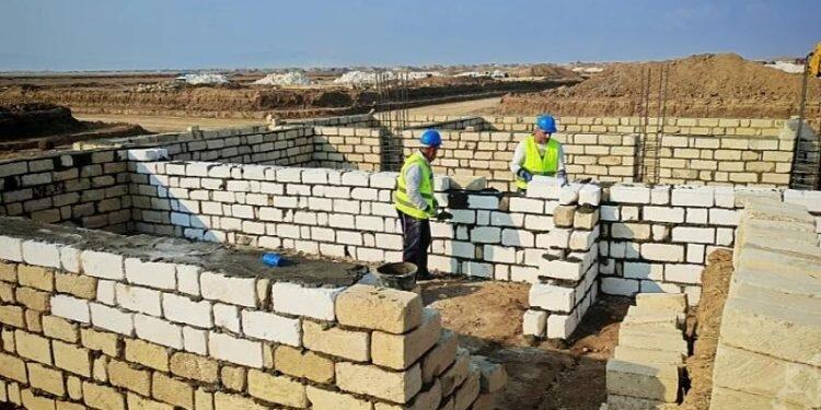 Rayonda ev tikmək Bakıdan niyə bahadır? - ARAŞDIRMA