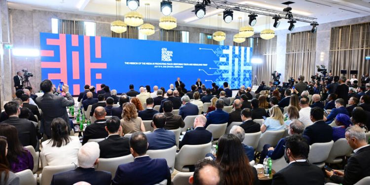 Prezident İlham Əliyev: Biz hər zaman İslam ölkələri arasında həmrəyliyin tərəfdarı olmuşuq