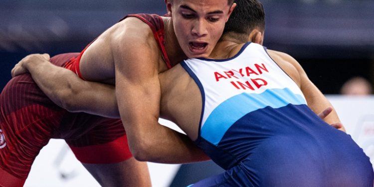 Dünya çempionatında sərbəst güləş yarışlarına start verilib
