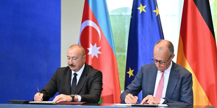 Azərbaycan və Almaniya arasında strateji tərəfdaşlıq üzrə Birgə Bəyannamə imzalanıb (TAM MƏTN)