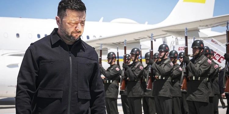 Zelenski NATO sammitində çıxış etməyəcək
