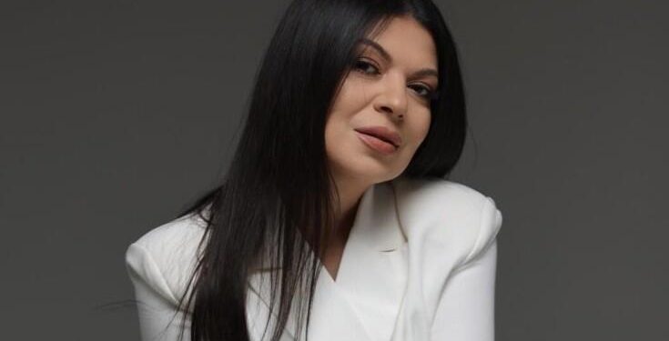 Zümrüd Qasımovanın ailəsində ağır itki