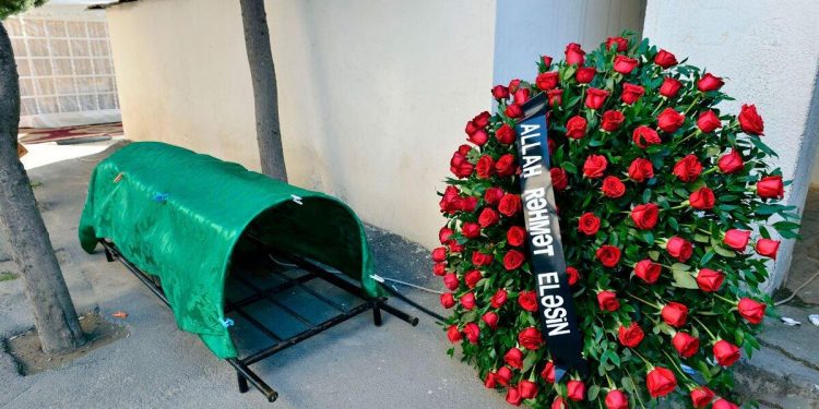 Dövlət qurumunun 32 yaşlı əməkdaşı öldü -FOTO