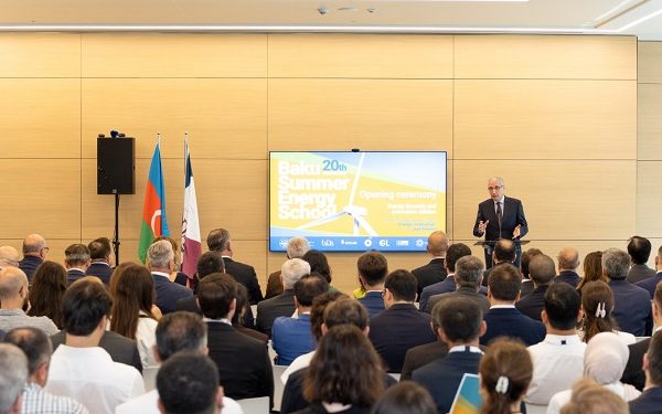 ADA Universitetində 20-ci Bakı Yay Enerji Məktəbinin açılış mərasimi keçirilib