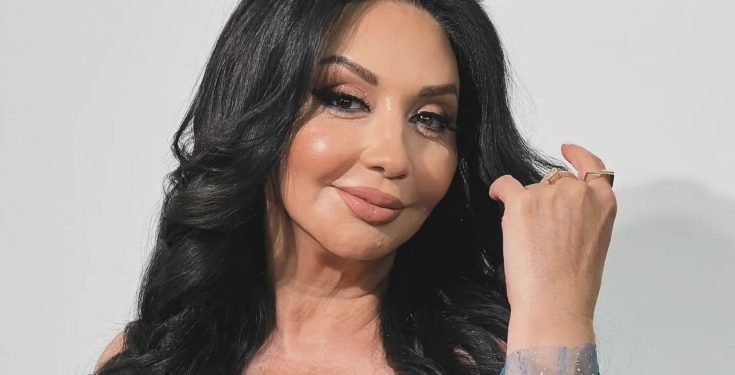 “Qadınları sosial şəbəkədə ən çox kişilər təhqir edir”