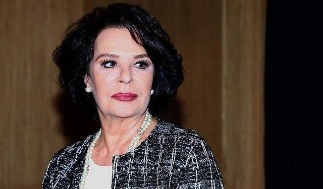 78 yaşlı Hülya Koçyiğit idman zalında-FOTO