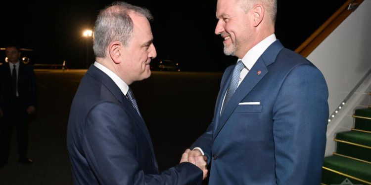 Slovakiya Prezidenti Peter Pelleqrini Azərbaycana rəsmi səfərə gəlib-FOTOLAR