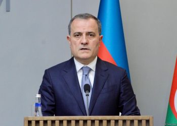 Azərbaycan Rusiya ilə Ukrayna arasındakı münaqişənin sülh yolu ilə nizamlanmasına çağırır – Ceyhun Bayramov
