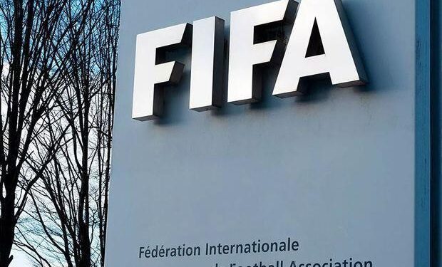 FİFA Trampın xahişi qəbul etdi: Qırmızı kart görsə də oynayacaq