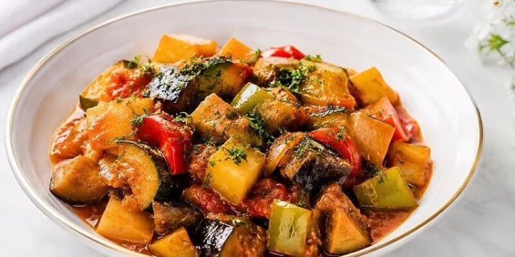Çox dadlı tərəvəz yeməyi resepti