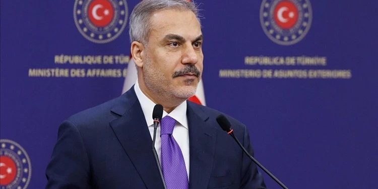 Hakan Fidan həmkarları ilə danışdı