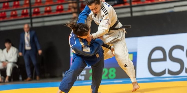 Azərbaycan milli komandası 2 qızıl və 4 bürünc medal qazanıb