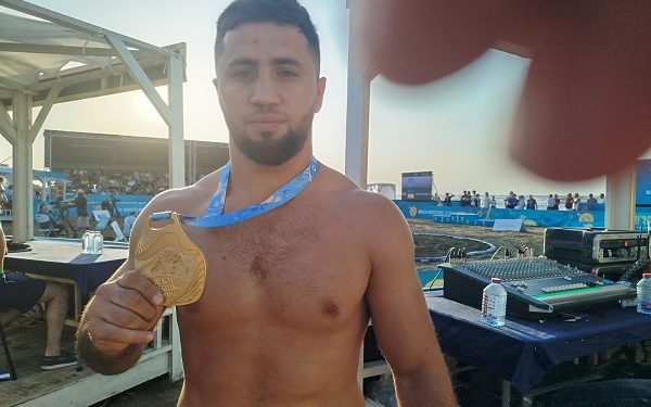 Əşrəf Aşırov: "Dünya Çempionu olmaq istəyirəm"