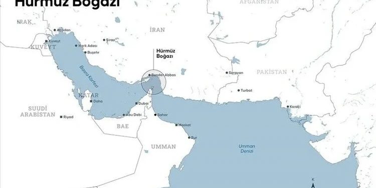 Hörmüz boğazında tankerə zərbə endirilib
