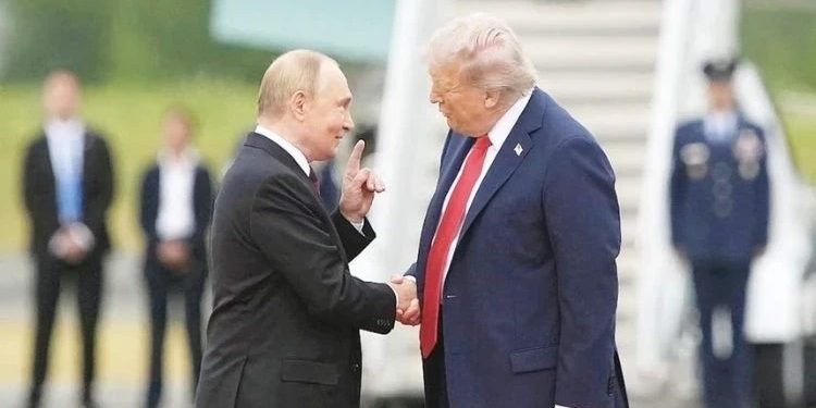 Kreml Tramp-Putin görüşünə işarə etdi