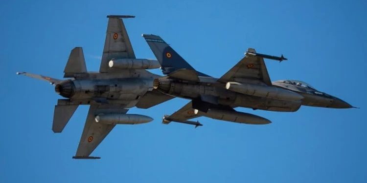 Rumıniya “F-16″ları havaya qaldırdı