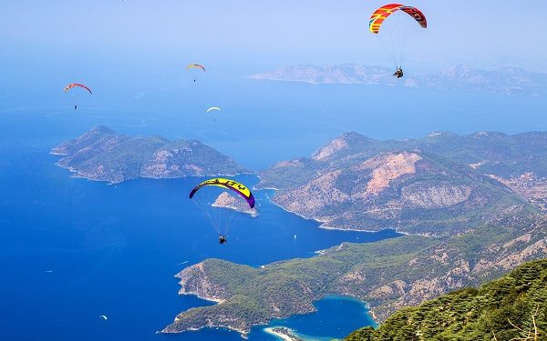Fethiye: Həyəcanlı yamac paraşütündən müxtəlif fəaliyyətlərədək zəngin səyahət təcrübəsi