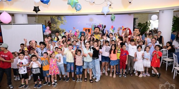 Mehriban Əliyevanın təşəbbüsü ilə xüsusi qayğıya ehtiyacı olan uşaqlar üçün əyləncə tədbiri keçirilib-FOTOLAR