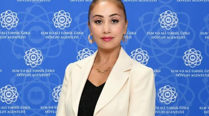 Sumqayıt Musiqi Kollecinin yeni direktoru kollektivə təqdim olunub