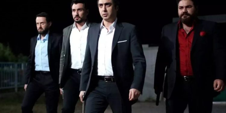 "Kurtlar Vadisi"nin aktyoru vəfat etdi - FOTO