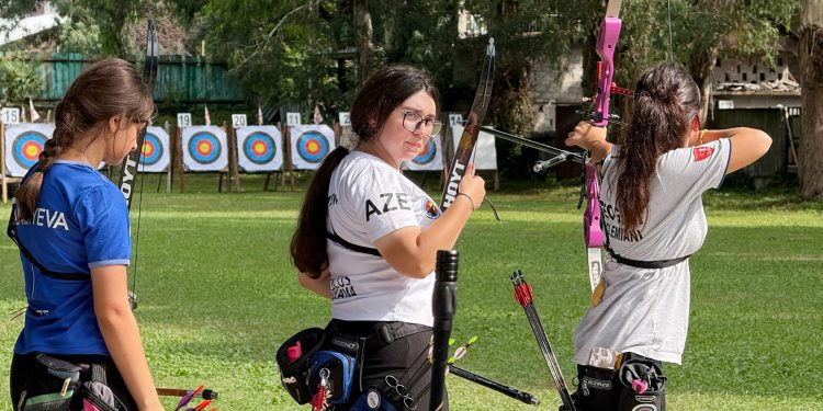 Azərbaycan oxatanları beynəlxalq turniri 4 kateqoriyada 7 medalla başa vurdular