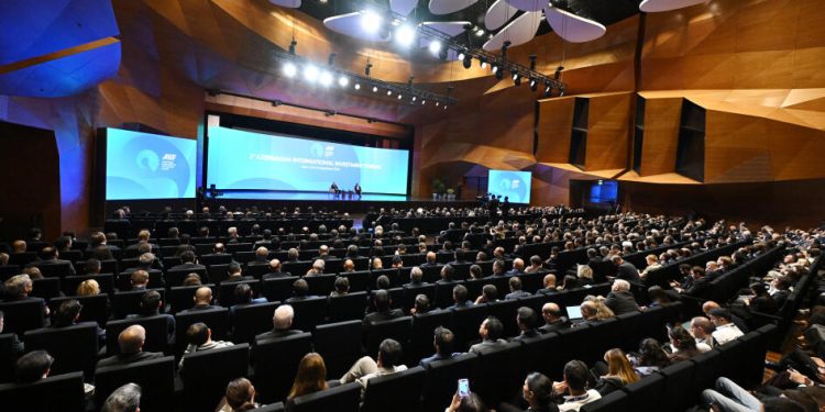 Prezident İlham Əliyev: ÜDM-in 70 faizdən çoxu qeyri-neft sektorunun payına düşür - VİDEO