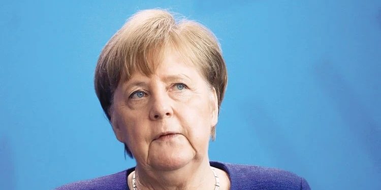 Merkeldən seçki nəticələrinə sərt münasibət