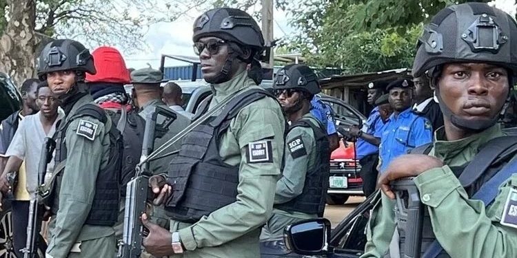 Nigeriyada 18 silahlı dəstə üzvü öldürüldü