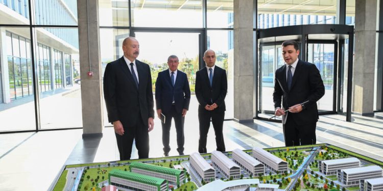 Prezident İlham Əliyev “SABAH.city” innovasiya şəhərciyinin birinci mərhələsinin açılışında iştirak edib - FOTOLAR